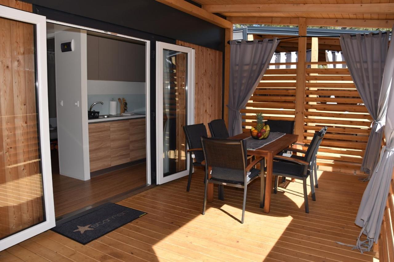 Mobile Home Starfish IV Camp Biograd Biograd Na Moru Extérieur photo