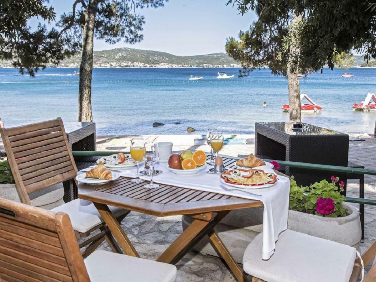 Mobile Home Starfish IV Camp Biograd Biograd Na Moru Extérieur photo